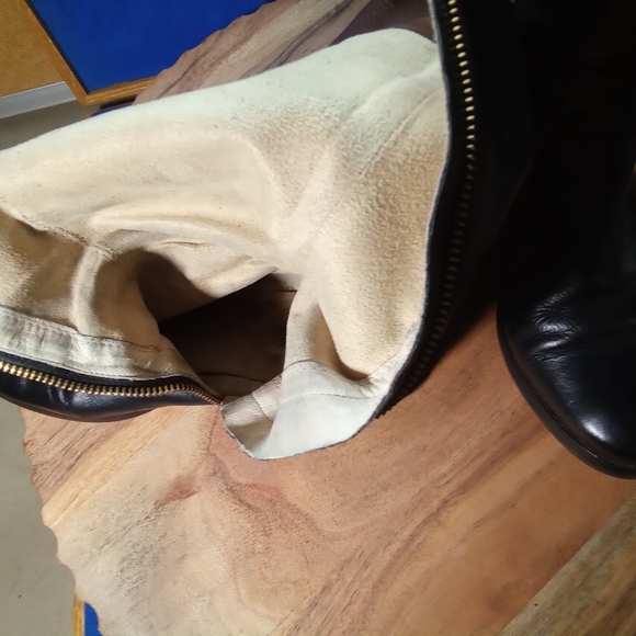 Michael Kors Black & Brown Leather Riding Boots w/ Gold Tone Hardware Sz. 7.5-US - Picture 16 of 16